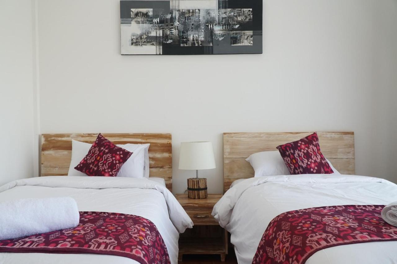 Seno Guesthouse & Cafe Улувату Екстер'єр фото