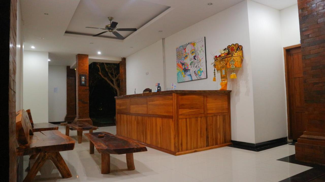 Seno Guesthouse & Cafe Улувату Екстер'єр фото